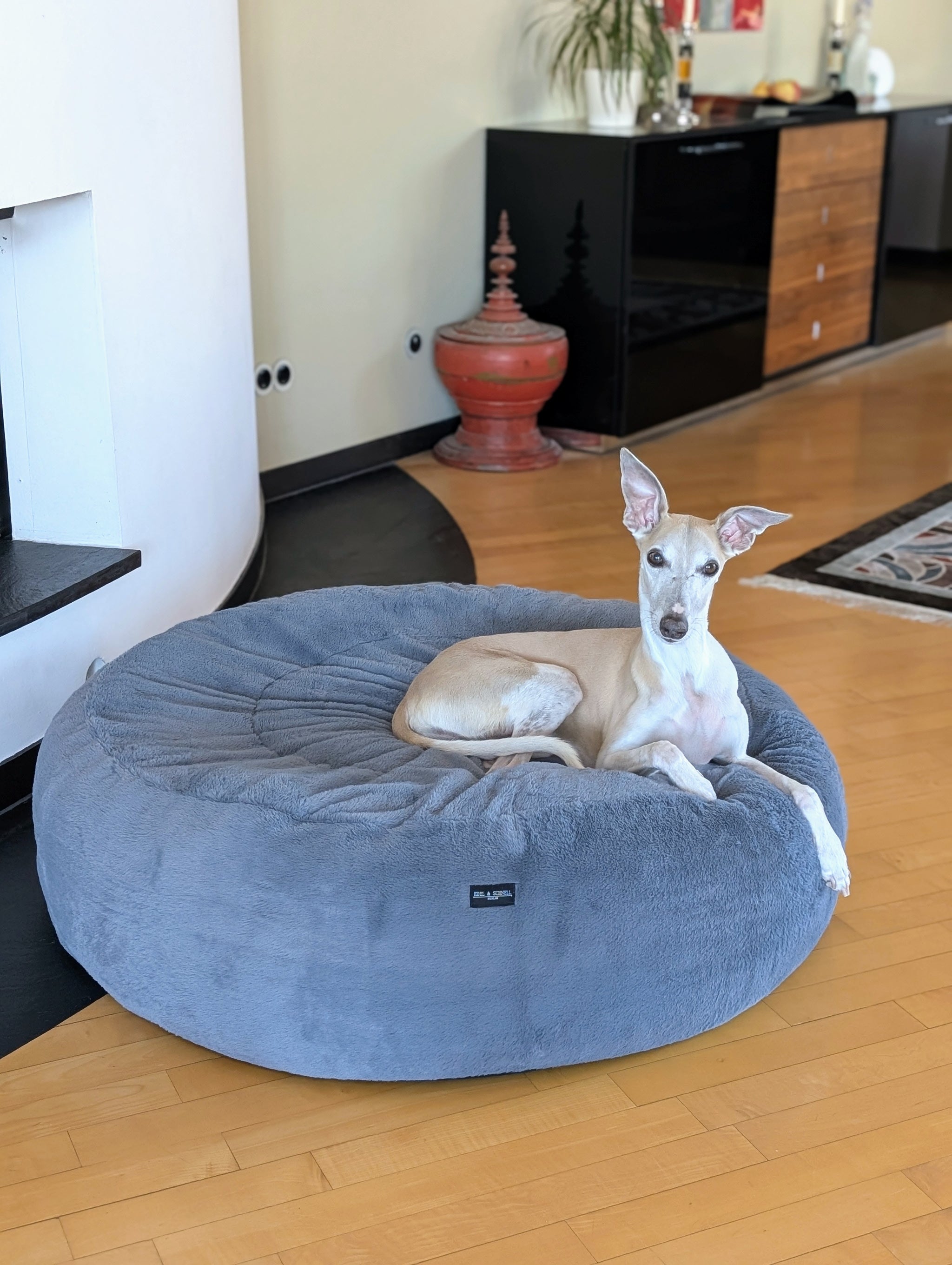 Luxus-Hundebett mit extra Füllung & abnehmbarem Kunstfellbezug – Edel und  Schnell